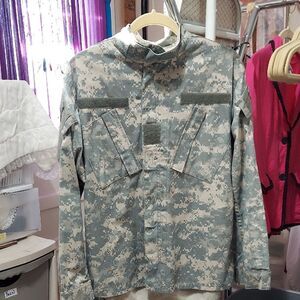Army Combat Uniform ACU Small Regular invM360